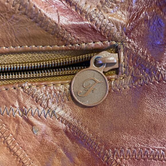 Vintage Leather Giraffe Embroidered Patchwork Metallic Embossed Purse Leaf Gold - Picture 10 of 14